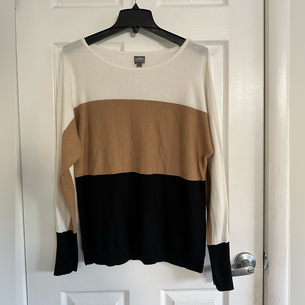 Soho New York & Company Women’s Sweater